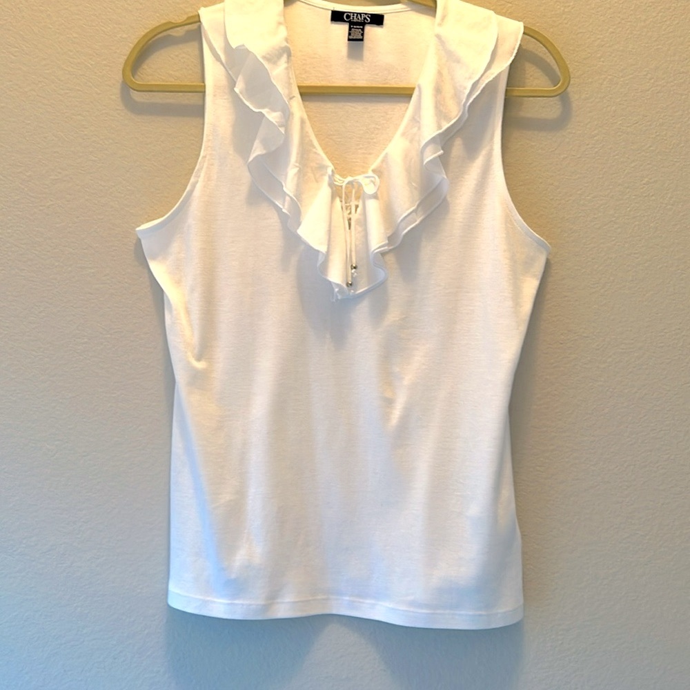 Petite Medium White Sleeveless Ruffled Blouse